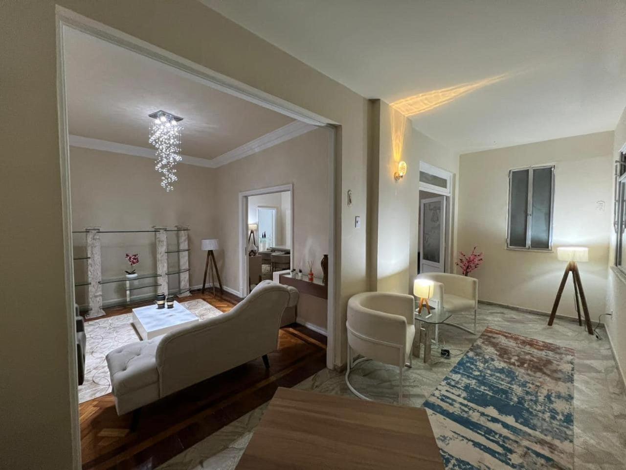 Real 410 Apartamento *